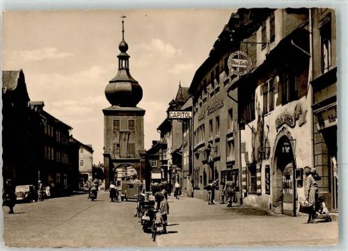 07318 O6800 Saalfeld , Saale Foto AK Blankenburger Straße Tor mit HO-Gasthaus Das Loch Fahrrad Moped Kino Capitol