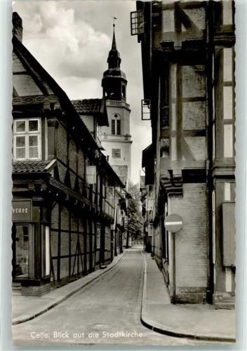 Celle Kalandgasse mit Stadtkirche