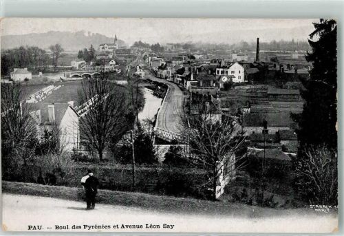 Pau Boul des Pyrenees et avenue Leon Say Kirche Fabrik Mann