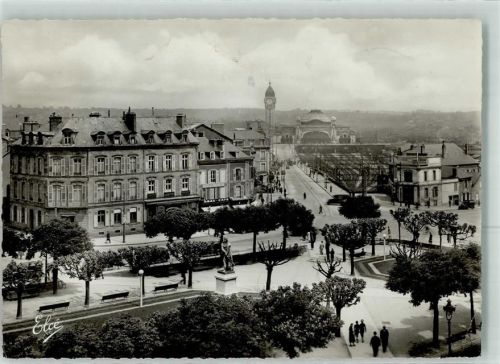 Limoges la Place Jourdan et la gare monumentale Bahnhof Oldtimer