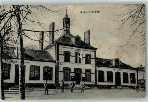 Pontfaverger-Moronvilliers Rathaus Schule der Kinder Schule der Jungen