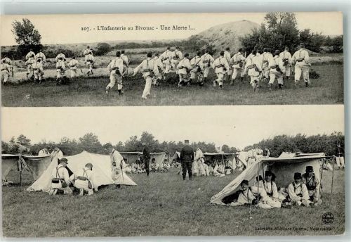 l`Infanterie au Bivouac une Alerte Uniform