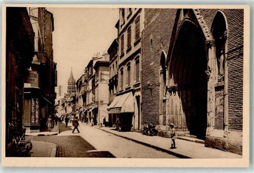 Toulouse Eglise et Rue du Tour
