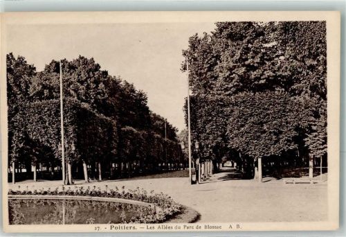 Poitiers les Allees du Parc de Blossac