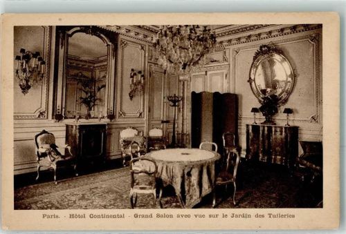 Paris Hotel Continental Grand Salon avec vue sur le Jardin des Tuileries Spiegel Kronleuchter Stuhl Tisch Paravant