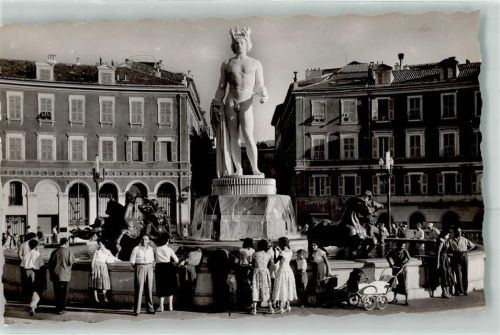 Nice Place Massena la Fontaine du Solail Kinderwagen
