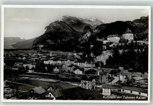 Kufstein Festung mit Zahmen Kaiser Bahnhof