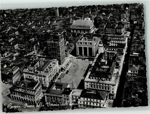 Brescia Fliegeraufnahme Piazza della Vittoira