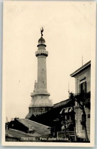 Trieste / Triest / Trst Leuchtturm