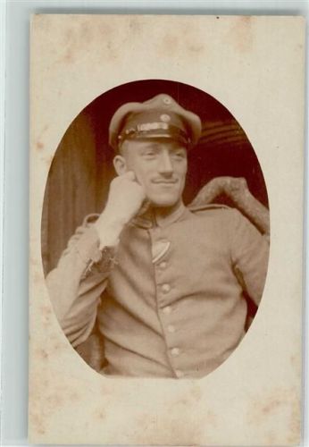 Portraitaufnahme eines deutschen Soldaten