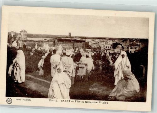 Rabat Tracht Fete au Cimetiere el-Alou