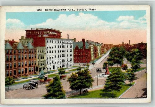 Boston Commonwealth Avenue