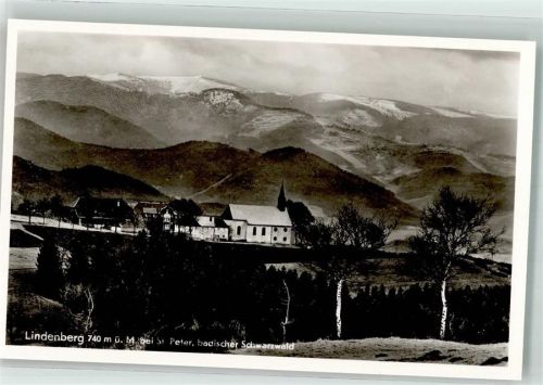 79271 W7811 St. Peter , Schwarzw Foto AK Gasthaus Haus Lindenberg mit Wallfahrtskirche Maria Lindenberg