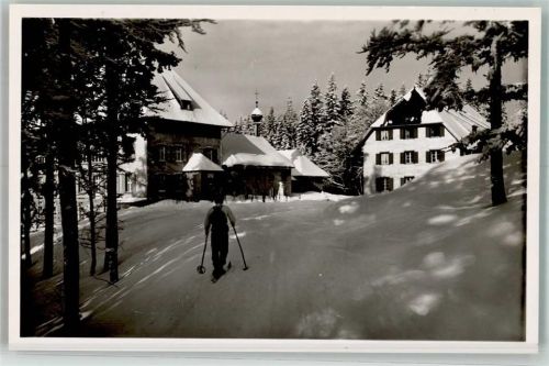 Feldberg Winter Caritas-Haus Skiwanderer