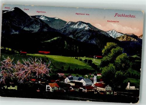 Fischbachau mit Kirche St. Martin Heisse Platte Jägerkamp Jägerbauer Alm und Brecherspitze