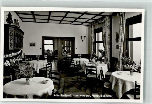Münstertal Frühstückszimmer des Hotel Burggraf