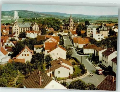Groß-Umstadt Straße Auto KIrche Hochhaus Weininsel