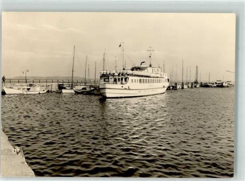 Stralsund MS Wustrow Hafen