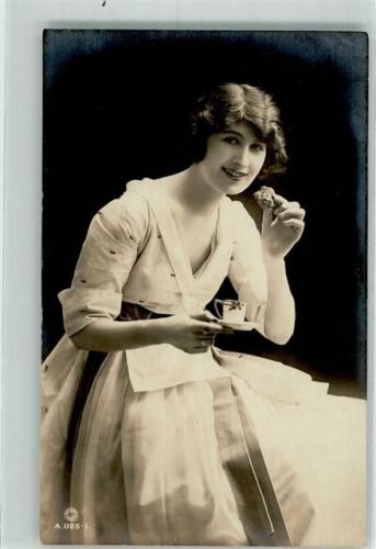 Miss Joan Beryl Rotary Photo A. 1105-1