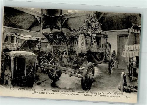 Versailles Das kleine Trianon Kutschenmuseum Zur Kröhnung von Charles X