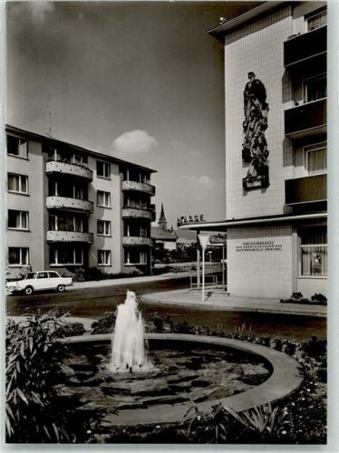 Oberursel Am Kumelius-Platz Auto