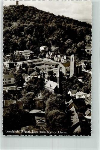 Landstuhl Blick zum Aussichtsturm Bismarcktum