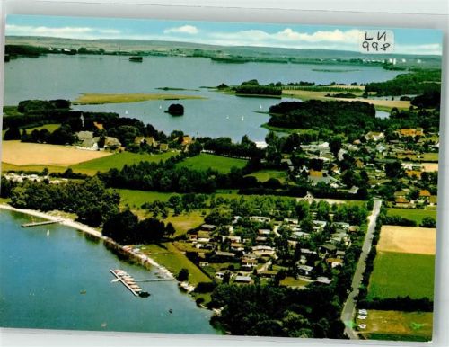 Bosau Fliegeraufnahme vom Ort am Großen Plöner See