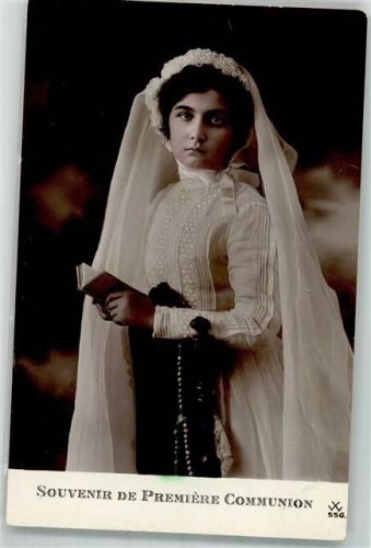 Weißes Kleid mit Schleier Bibel Rosenkranz Kommunion Foto AK