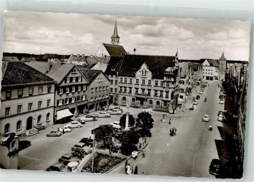 Mindelheim Marienplatz Rathaus VW Käfer Oldtimer Motorrad Telefonzelle