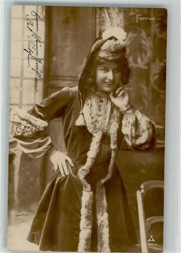 1907 Geraldine Farrar im Kostüm Photochemie Serie 4123-5