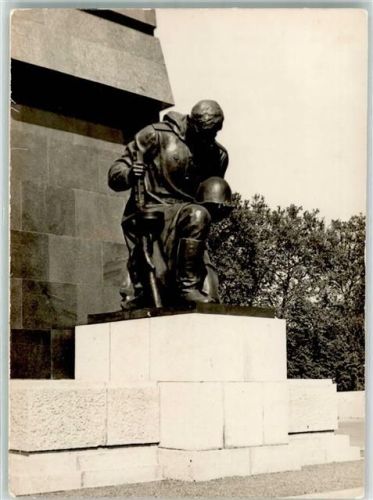 Treptow Erinnerung a. d. 2. Weltkrieg u. russische Soldaten KEINE AK