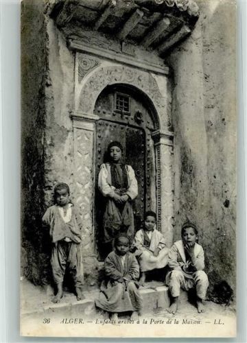 Alger 1912 Tracht Kinder Porte de la Maison