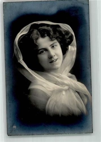 1908 Frau