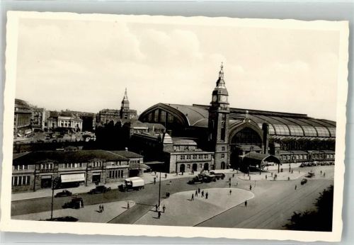 Hamburg Hauptbahnhof Oldtimer LKW