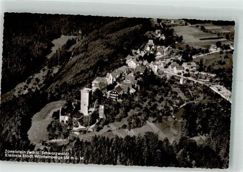 Zavelstein Fliegeraufnahme des Ortes mit Burg Zavelstein und Georgskirche