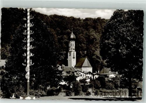 Wolfratshausen 1960 Kirche Maibaum