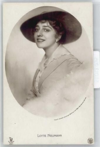 Neumann, Lotte