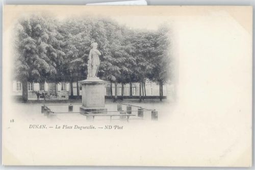 Dinan La Place Duguesclin