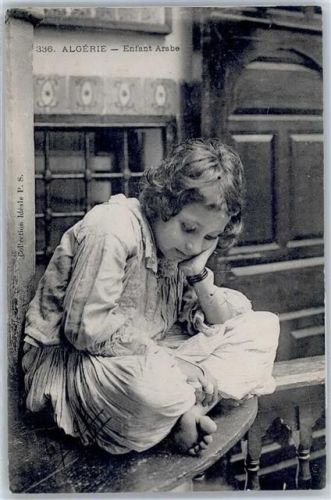 junges Mädchen