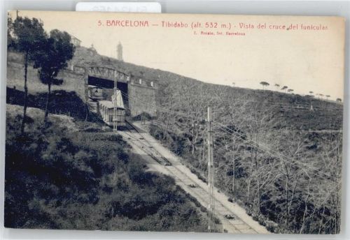 Barcelona Tibidabo, Vista del cruce del funicular