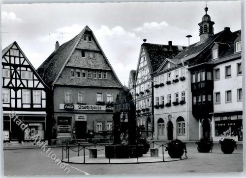 Nidda Marktplatz Brunnen Gasthaus Stadtschänke
