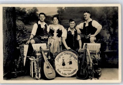 Schuhplattler Gruppenfoto