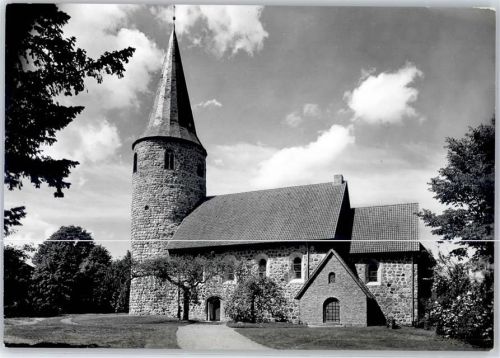 Neukirchen Romanische Feldsteinkirche 12. Jahrhundert