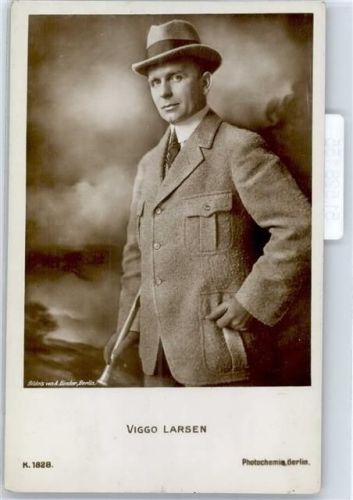 Larsen, Viggo