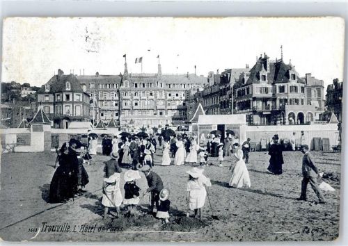 Trouville Hotel de Paris Strandleben