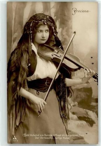 Frau