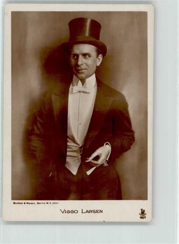 Larsen, Viggo Zigarette Rauchen