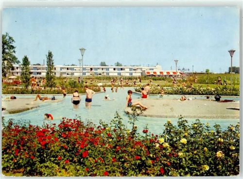 Strasbourg Schwimmbad La piscine du parc du Rhin et le Motel