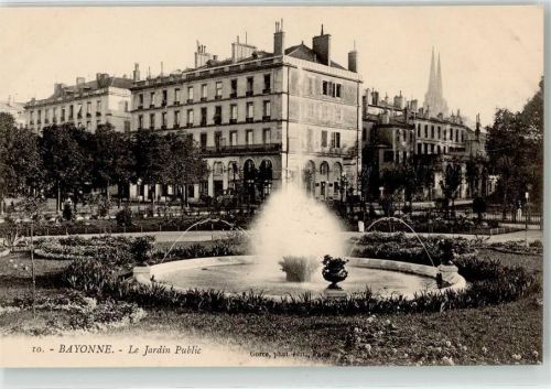 Bayonne