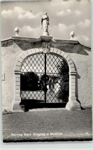 Raiding Eingang zum Museum